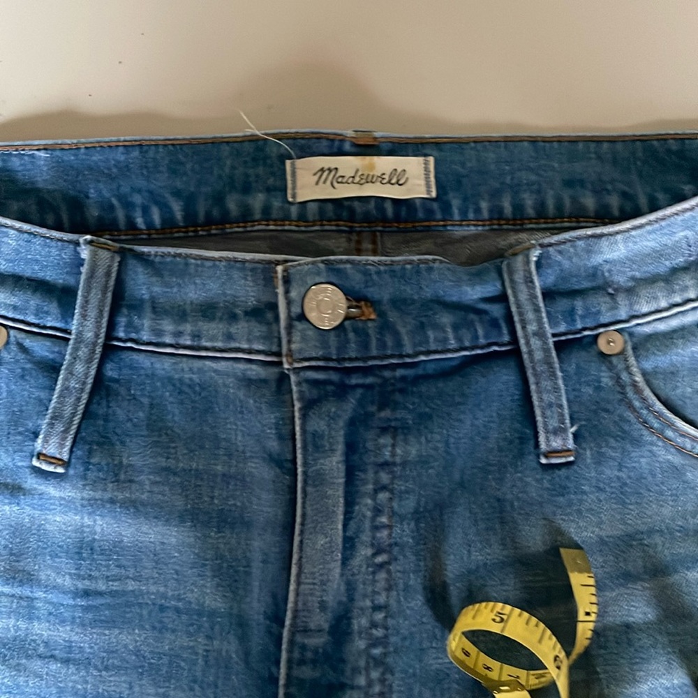 Like New- Wide-leg cropped Madewell denim- size 34/16W